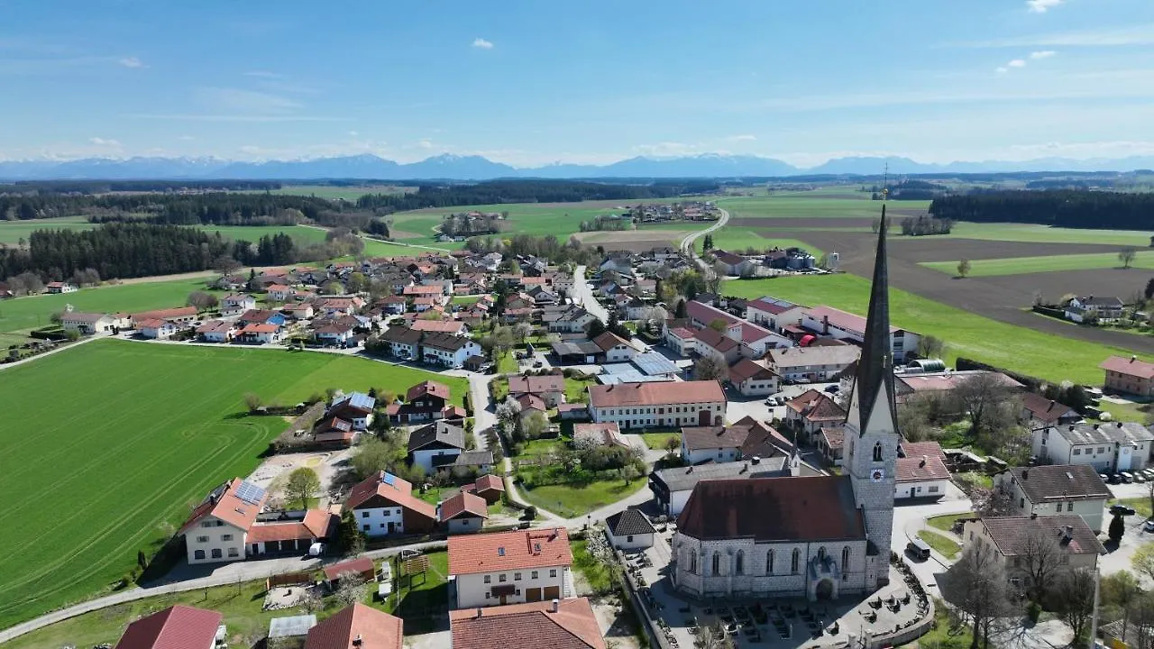 Tacherting Modernes Loft Vor Den Toren Des Chiemgaus